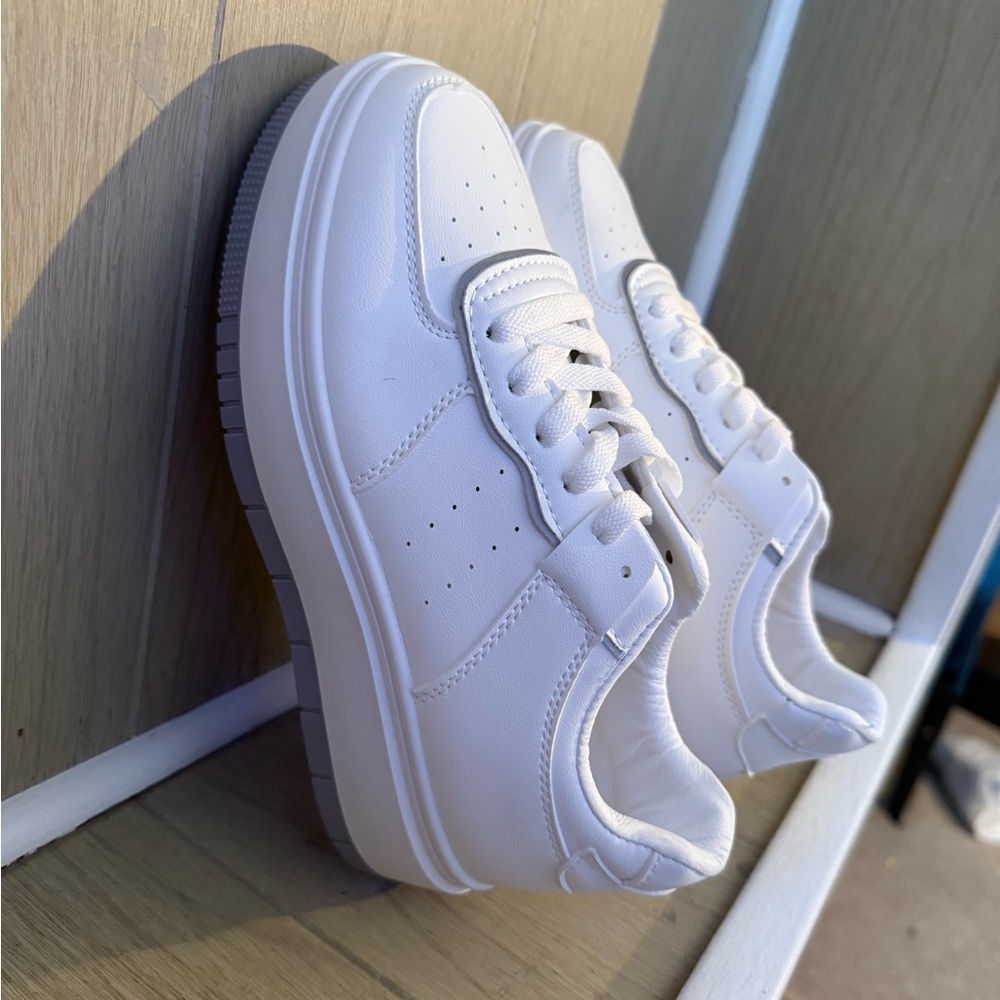 NWT PLT SNEAKERS